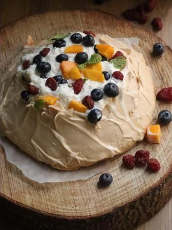 PAVLOVA (Australia)