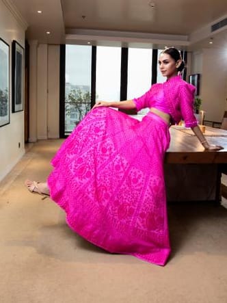 Enchanting colours on Mayasir by Maheen Khan’s Eid Collection 