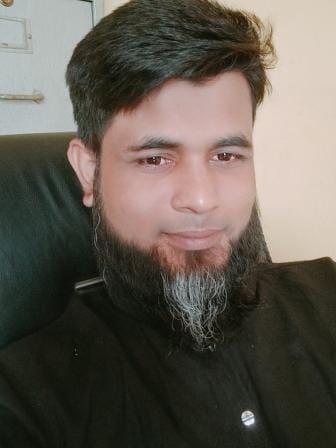 Lightmen struggle to light up their own lives in uncertain industry