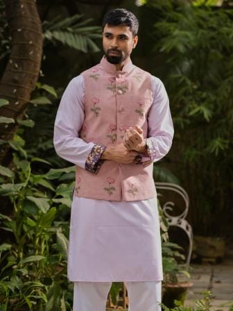 Eid outfit crisis? Florals to the rescue!