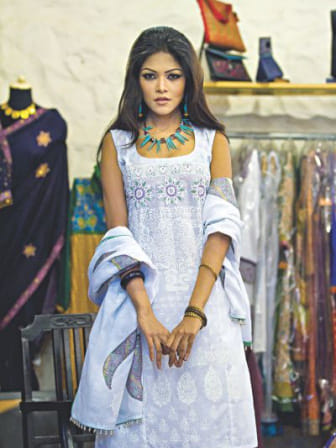 a_long_story_of_the_short_kameez