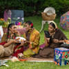 Recreate the charm of classic deshi tea parties Recreate the charm of classic deshi tea parties