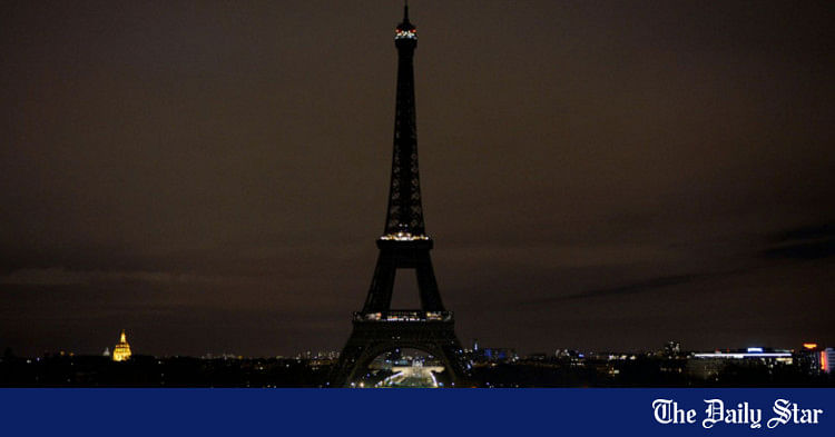 Eiffel Tower Goes Dark As France Mourns Deaths The Daily Star