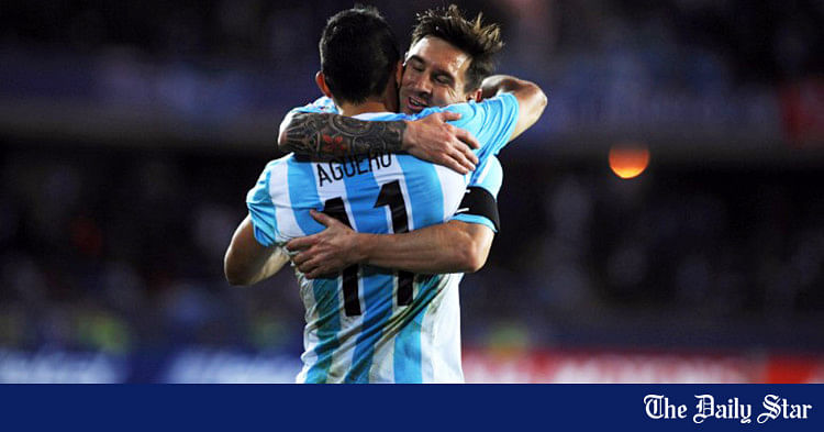 Aguero refused to take Messi's No.10 shirt and says it 'looks good