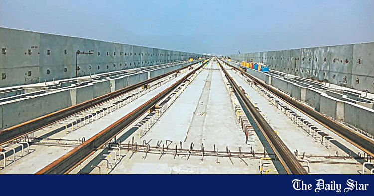 Installation Of Metro Rail Tracks Begins The Daily Star