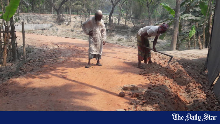 Road work stopped for using 'substandard' materials | The Daily Star