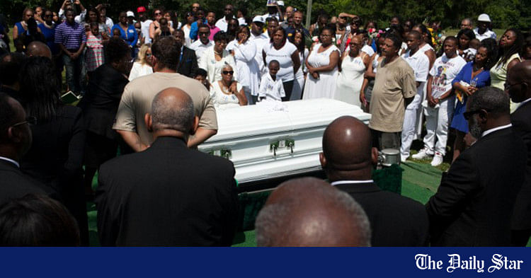 Sandra Bland funeral in Illinois draws hundreds | The Daily Star