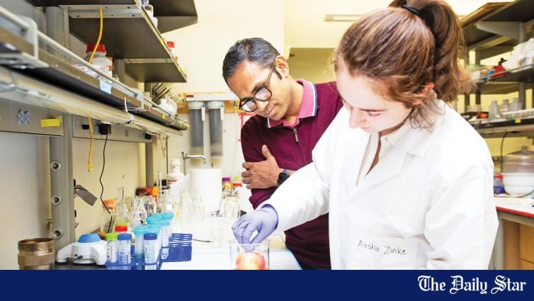 Group led by Bangladeshi scientist develops edible coating: Fruits, veggies to last longer - The Dai
