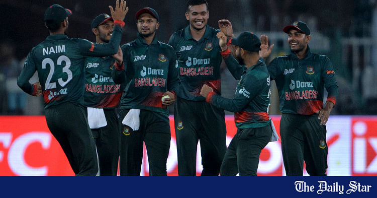 How should Tigers line up against Pakistan today?