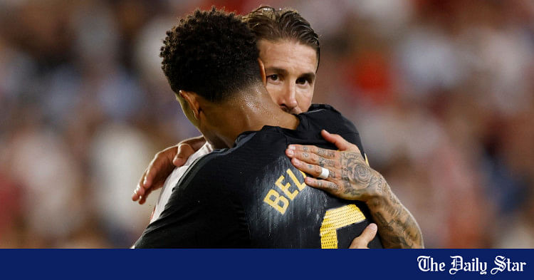 Ramos helps Sevilla hold his former club Real Madrid to 1-1 draw. Hat trick  for Atletico's Griezmann