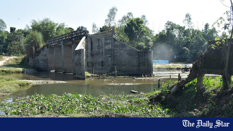 A bridge that no longer connects - Vimarsana News