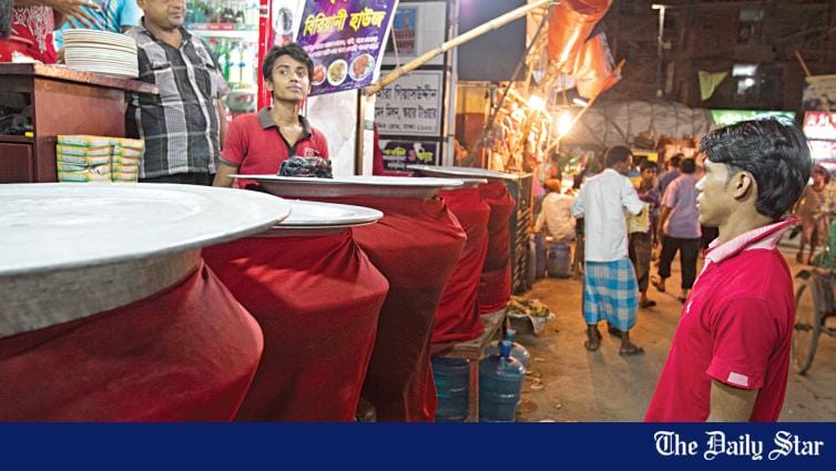 Why are biriyani pots covered in red cloth? - Vimarsana News