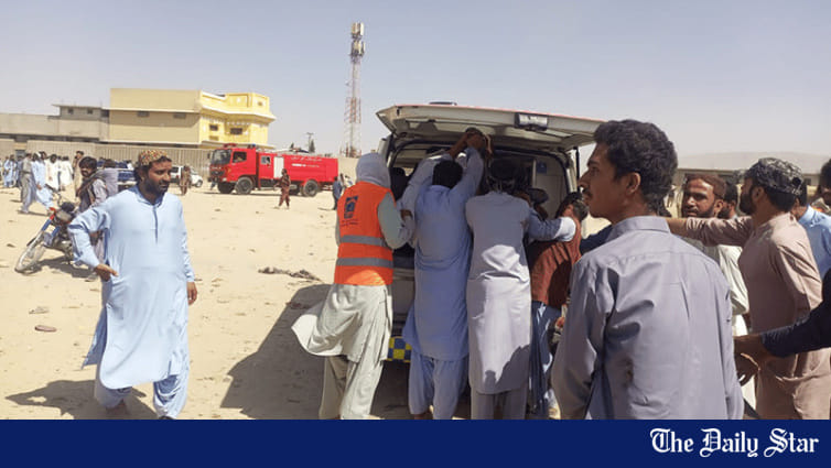 At least 52 killed in Pakistan suicide blast - Vimarsana News