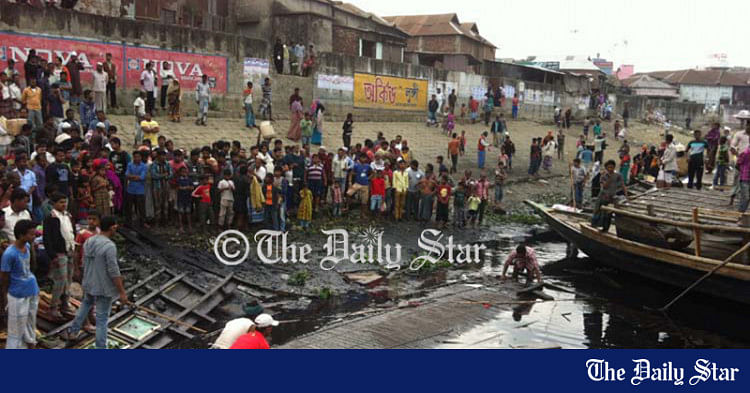 3 Drown In Meghna Boat Capsize | The Daily Star