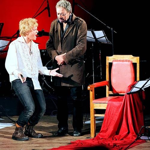 anjan dutt aro ekta layer.jpg