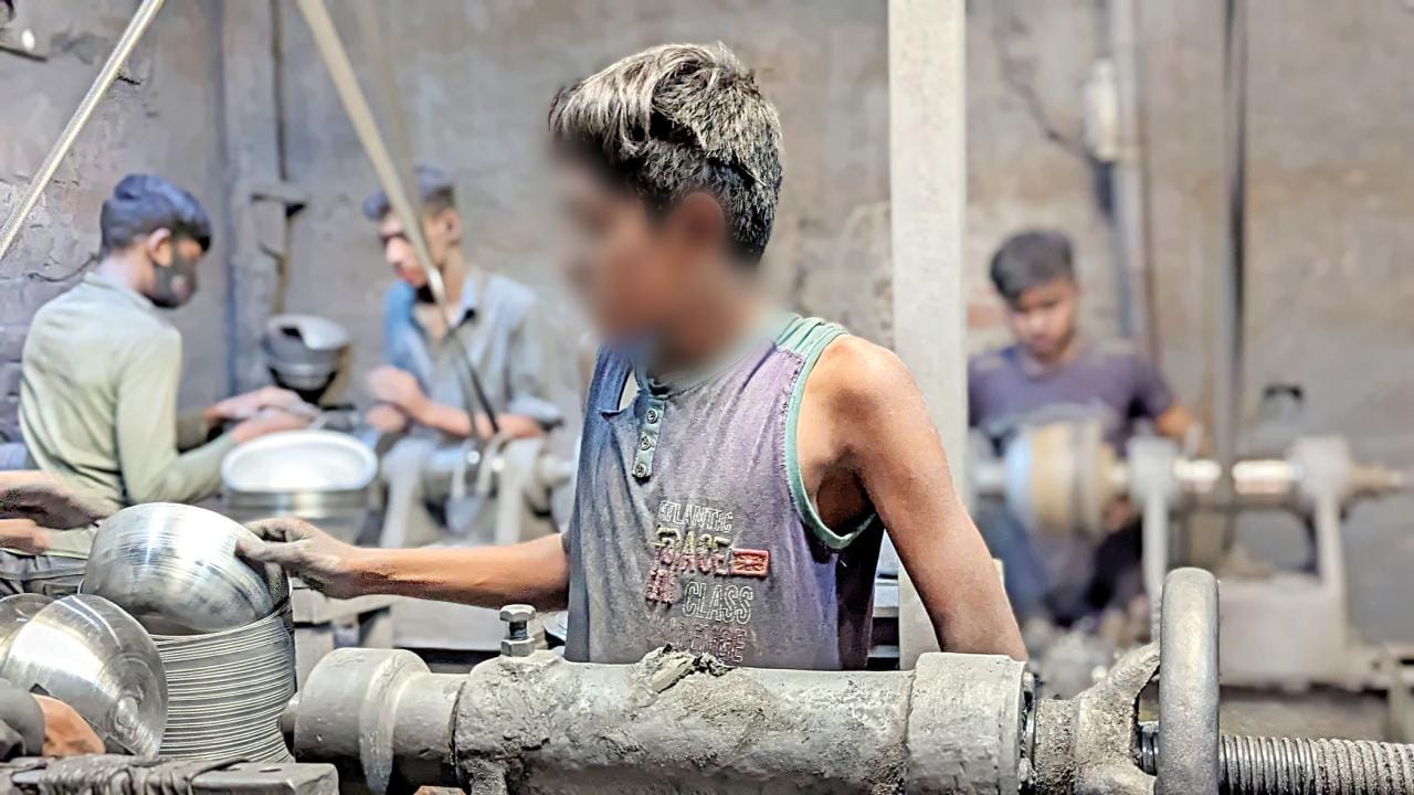 dhakas-child-labourers-2.jpg