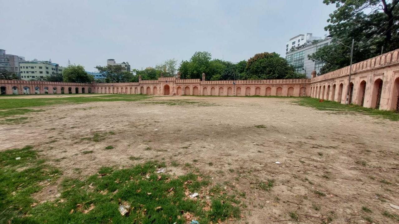 Dhanmondi Shahi Eidgah: A Mughal relic that has withstood time