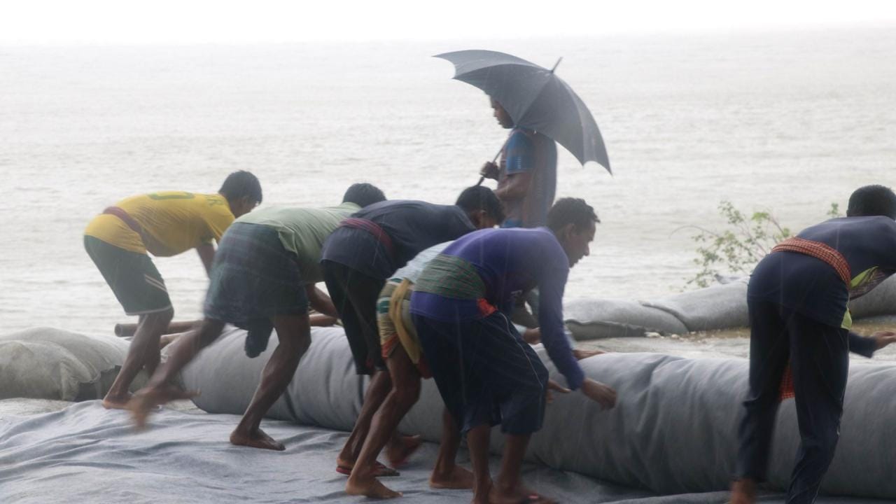 cyclone remal damage pictures
