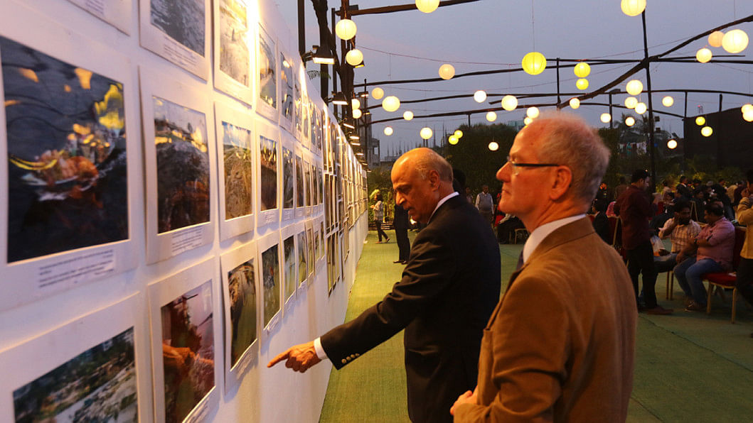 photo exhibition