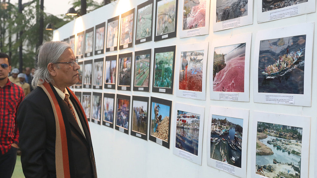 photo exhibition
