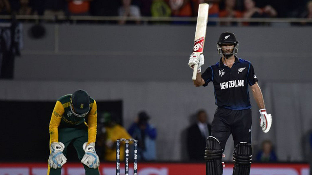 New Zealand batsman Grant Elliott New Zealand batsman Grant Elliott