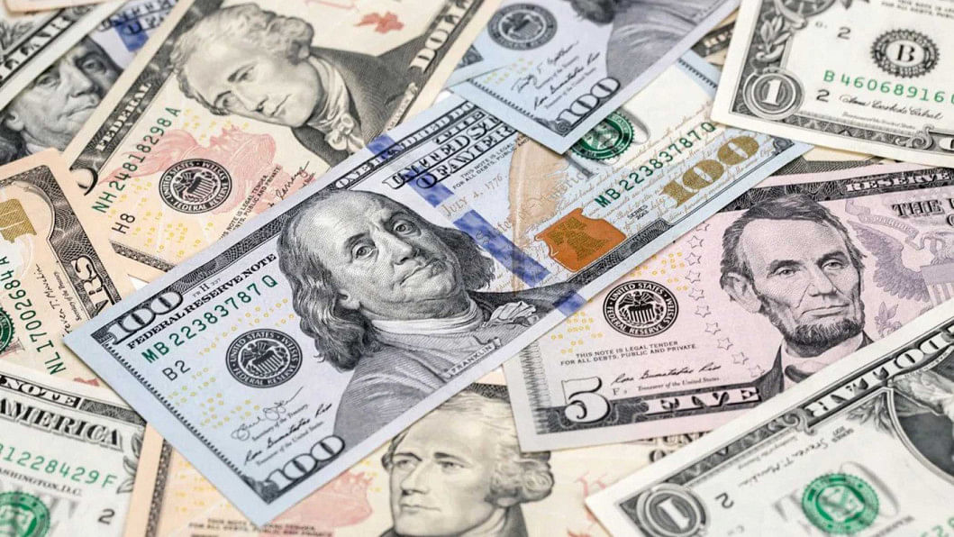 Dollar surges up to Tk 127 in kerb market | The Daily Star