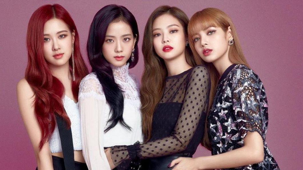 Blackpink's Lisa, Jennie, Rosé, and Jisoo on First Full Album and Global  Fame