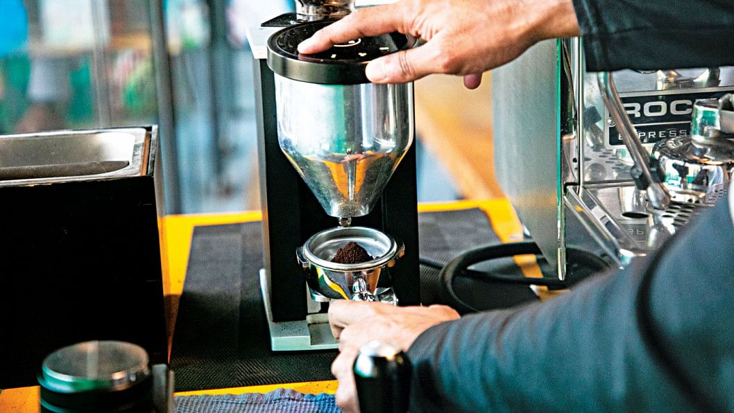 Life takes place in Dhaka’s cafes cafe culture maturing in Dhaka