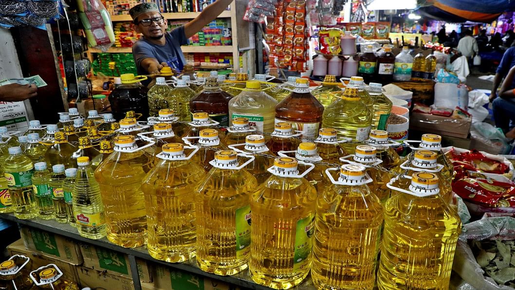 Annual consumption of soybean oil, which was 9.85 lakh tonnes in the marketing year of 2022-23, is estimated to decline to 9 lakh tonnes this marketing year ending in upcoming June. Annual consumption of soybean oil, which was 9.85 lakh tonnes in the marketing year of 2022-23, is estimated to decline to 9 lakh tonnes this marketing year ending in upcoming June.