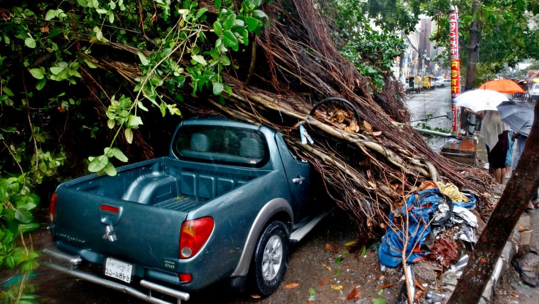 cyclone Remal update cyclone Remal update