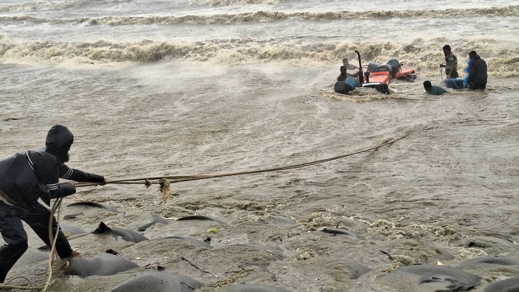 cyclone remal impact on barishal cyclone remal impact on barishal
