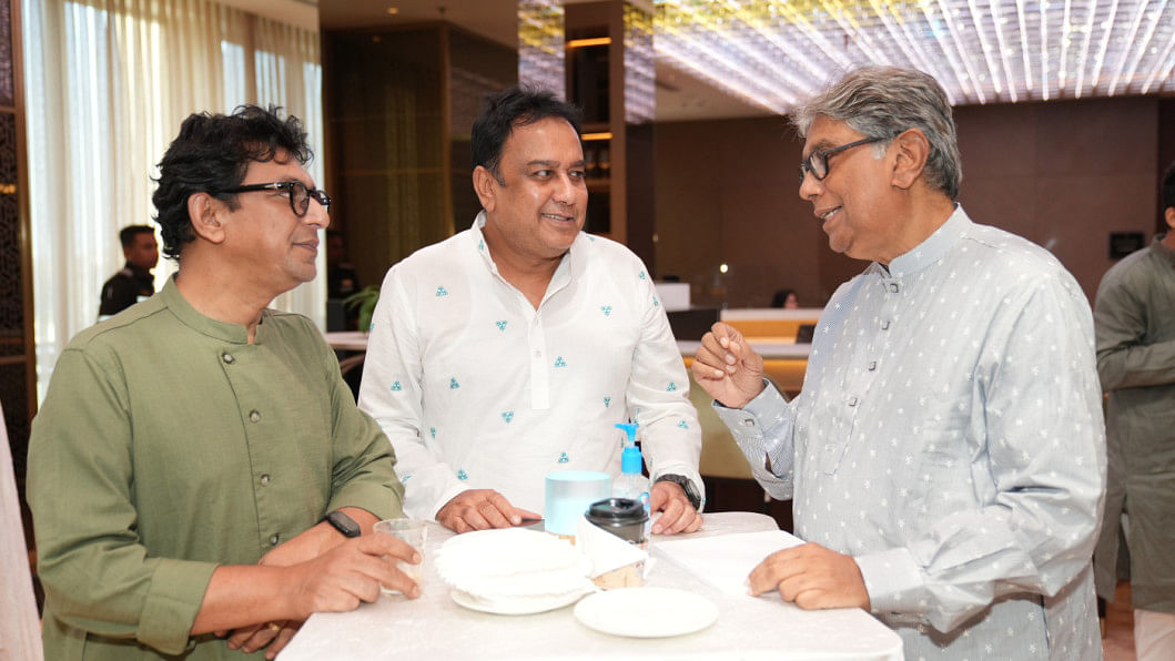 Shama Rahman and Afzal Hossain headline rain-drenched cultural evening Shama Rahman and Afzal Hossain headline rain-drenched cultural evening