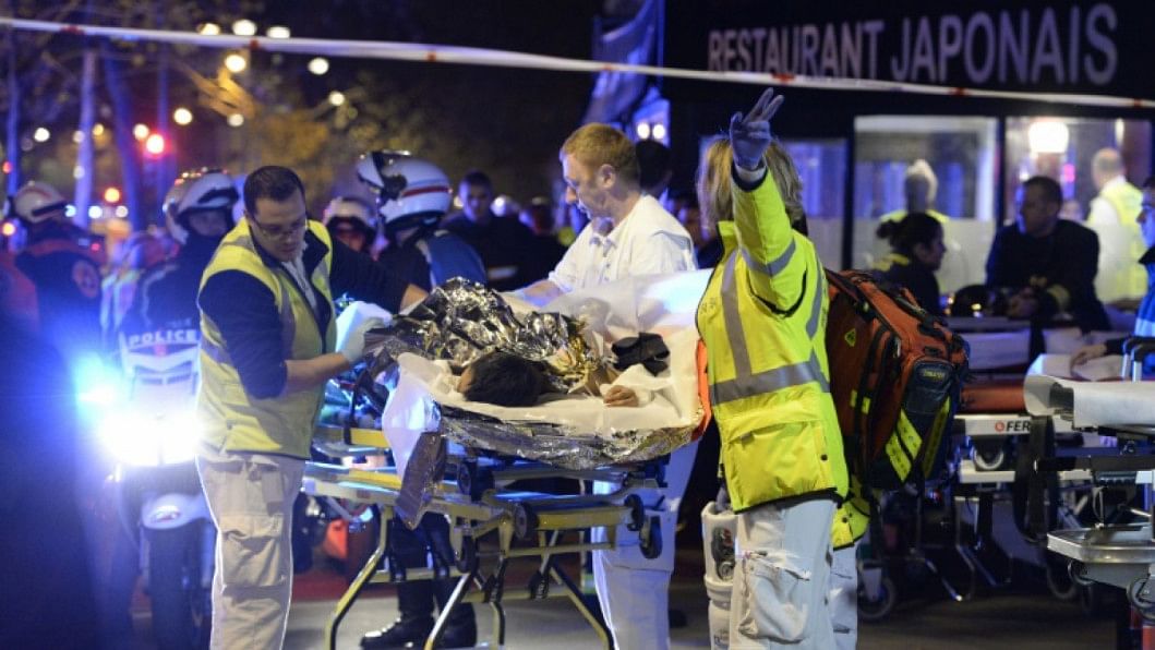 Paris attacks kill more than 140