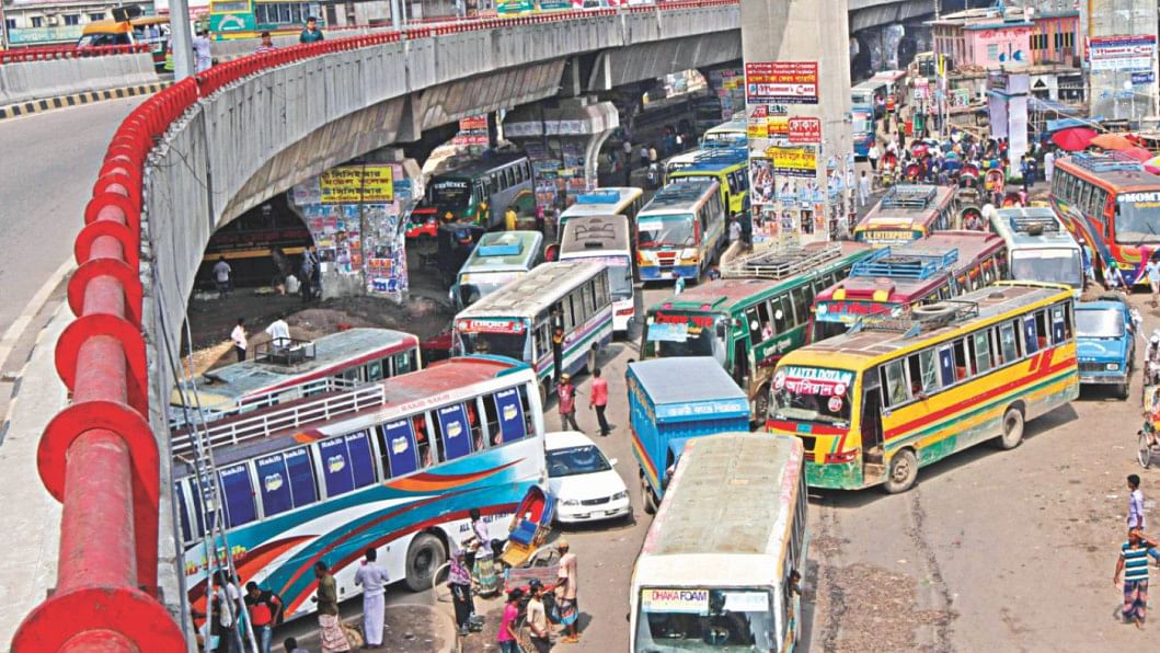Road Accident in Dhaka's Mayor Hanif flyover Road Accident in Dhaka's Mayor Hanif flyover