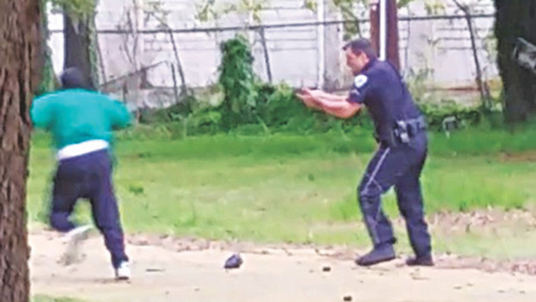 Another White Cop-black Man Shooting | The Daily Star