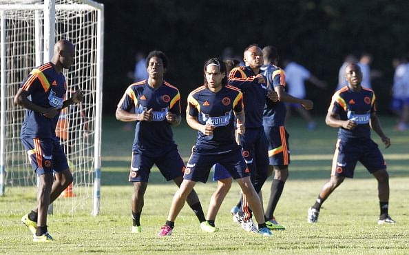 Players of Colombia run during a Colombia National Team training session at Sofitel Cardales on May 28, 2014. Photo: Getty Images