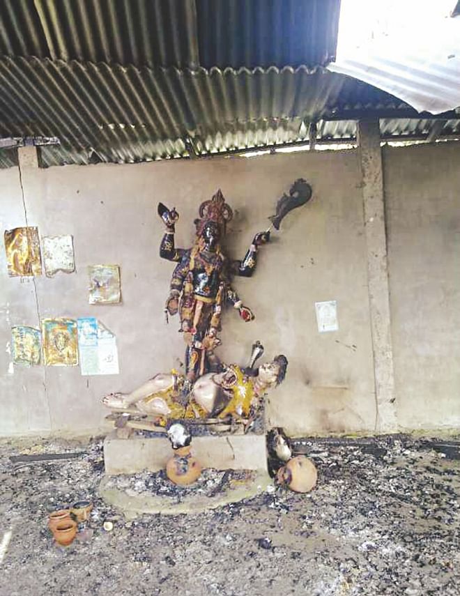 The charred idols of the temple. The photos were taken yesterday. Photo: Focus Bangla