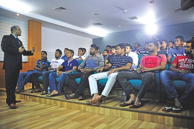 Psychological skill development coach Ali Khan delivers a lecture to 32 Bangladesh cricketers at the National Cricket Academy in Mirpur yesterday.  PHOTO: STAR