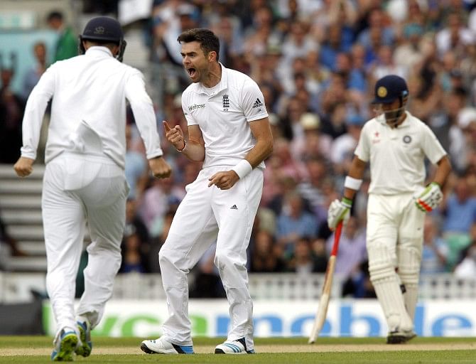 England paceman James Anderson (C) celebrates taking the wicket of India's Murali Vijay on the third day of the fifth and final Test at The Oval in London yesterday. PHOTO: AFP