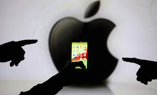 Apple is suing Samsung over five patents while Samsung is countersuing over two patents, saying that Apple's grievance is with Android. Photo: Reuters