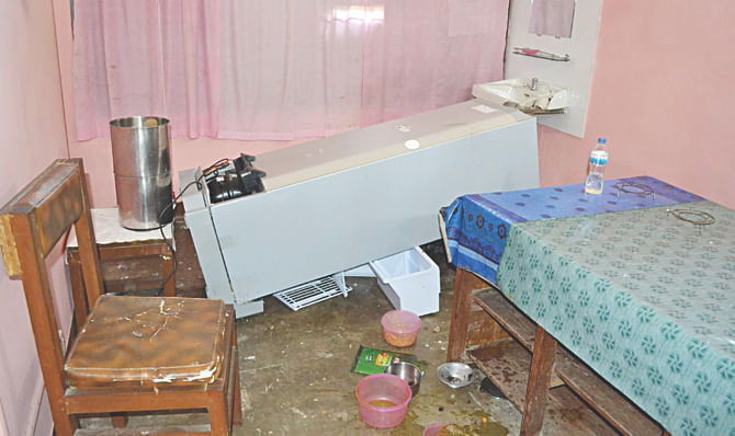 One of the rooms of the residence of the Sylhet Polytechnic Institute principal in the city ransacked by the goons of Bangladesh Chhatra League on Sunday night, after they were denied extortion money on the occasion of Saraswati Puja.  Photo: Star