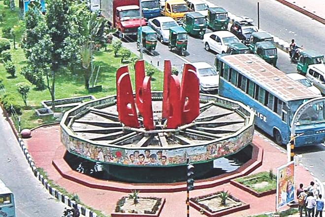 A few hundred metres down the street, the pretty fountain at Bijoy Sarani intersection is being demolished to make way for a “multi-colour musical fountain”. Photo: Anisur Rahman/File