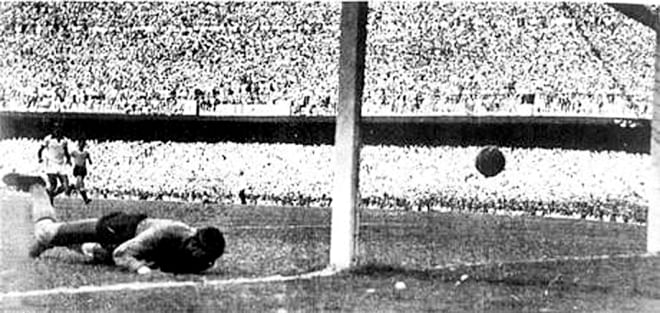 Brazil goalkeeper Barbosa is beaten on his near post by Uruguay striker Ghiggia as the hosts are beaten 2-1 and Uruguay take the Jules Rimet trophy home. PHOTO:DAILY STAR ARCHIVE