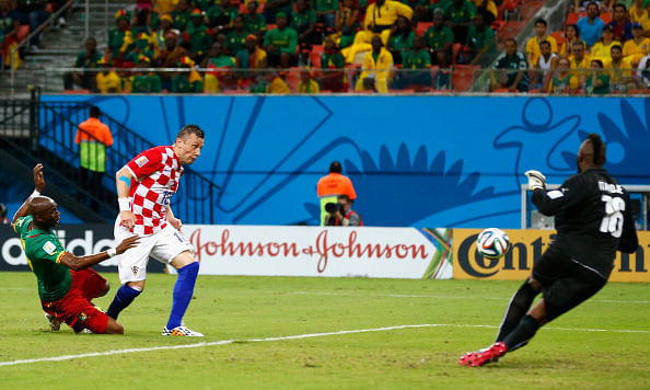 Ivica Olic of Croatia shoots and scores his team's first goal past Charles Itandje of Cameroon during the 2014 FIFA World Cup Brazil Group A match between Cameroon and Croatia at Arena Amazonia on June 19, 2014 in Manaus, Brazil. Photo: Getty Images