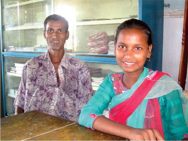 Class 5 student Dilara Khatun with her father Mohammad  Dulal. At first he did not believe his daughter saw a bhoot  in the room. But after some time...
