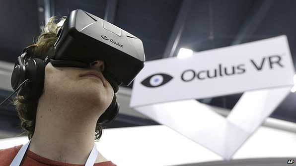 The Oculus Rift headset sends an image of a game's environment to screens placed directly over each eye