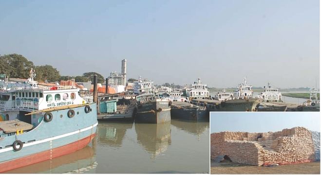 A number of vessels loaded with fertiliser, coal and other goods wait for days for their turn to unload the goods at Baghabari river port in Sirajganj district as the already overloaded godowns and the yards of the port can hardly accommodate any more. Inset, huge fertiliser lies stockpiled on the premises of the port due to transport problem caused by continuous political agitation like blockades and hartals during the last couple of weeks. PHOTO: STAR