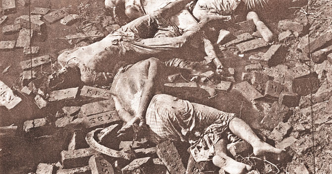 Bodies dumped in the killing field of Rayerbazar in 1971. Photo: File