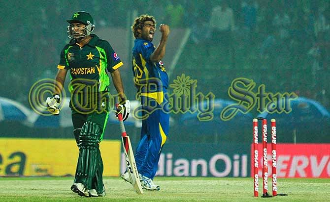 Sri Lankan ace pacer Lasith Malinga celebrates as he bowled Pakistan’s Bilawal Bhatti during the inaugural match of Asia Cup 2014 today in Fatullah stadium. Photo: Firoz Ahmed