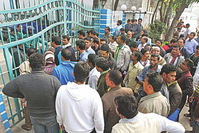Relatives of people detained in mass arrest drives throng the Tejgaon Industrial Police Station in the capital yesterday to see if the law enforcers would release the detainees. Photo: Amran Hossain